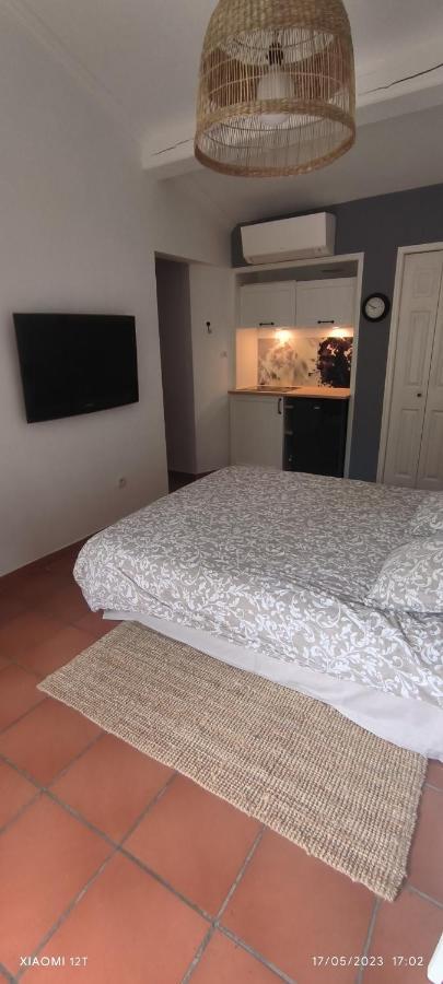 Villa Feeric ตูลง ภายนอก รูปภาพ